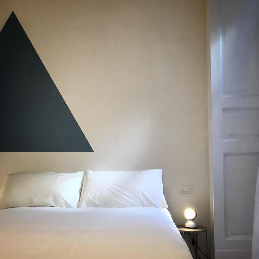 Interno21 Bed & Breakfast Наполи Екстериор снимка